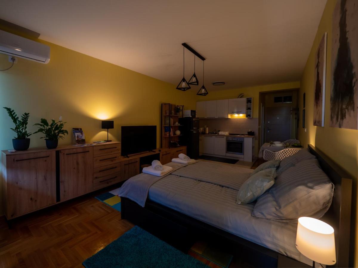 Green Apple Apartment Subotica Eksteriør bilde